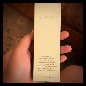 Mary Kay mint bliss lotion